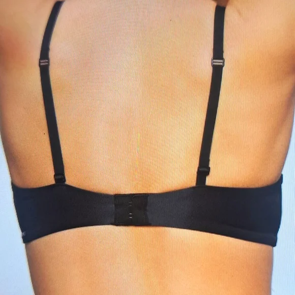 SKIMS WIRELESS LIGHTLY LINED BRA   32B - Picture 3 of 8